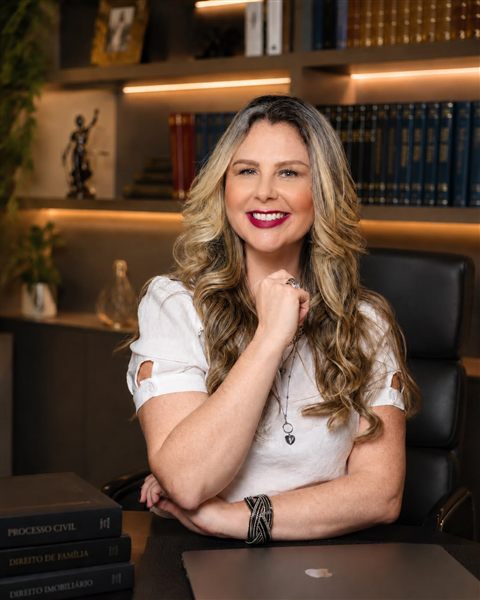 Dra. Kate Mazin Vaccari
